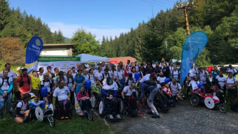 Vozíčkem na Lysou horu